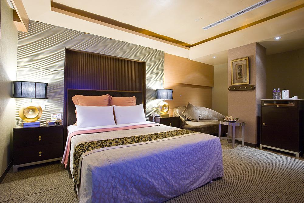 Crystal Business Motel Hsinchu Extérieur photo