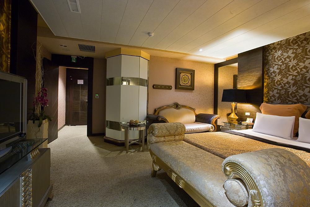 Crystal Business Motel Hsinchu Extérieur photo