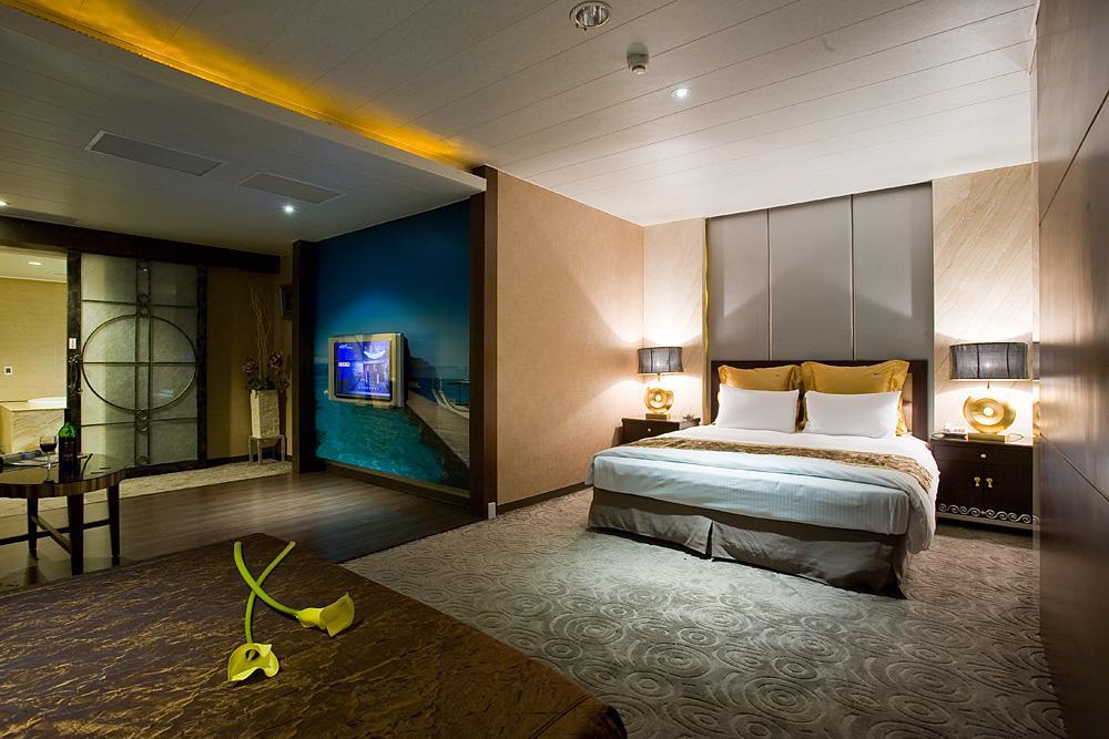 Crystal Business Motel Hsinchu Extérieur photo