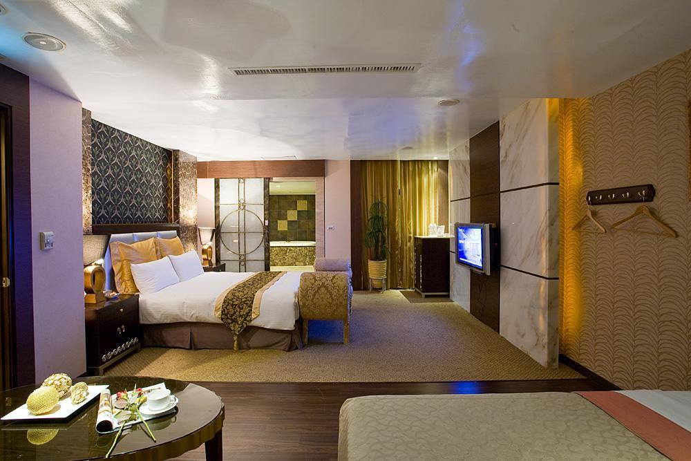 Crystal Business Motel Hsinchu Extérieur photo