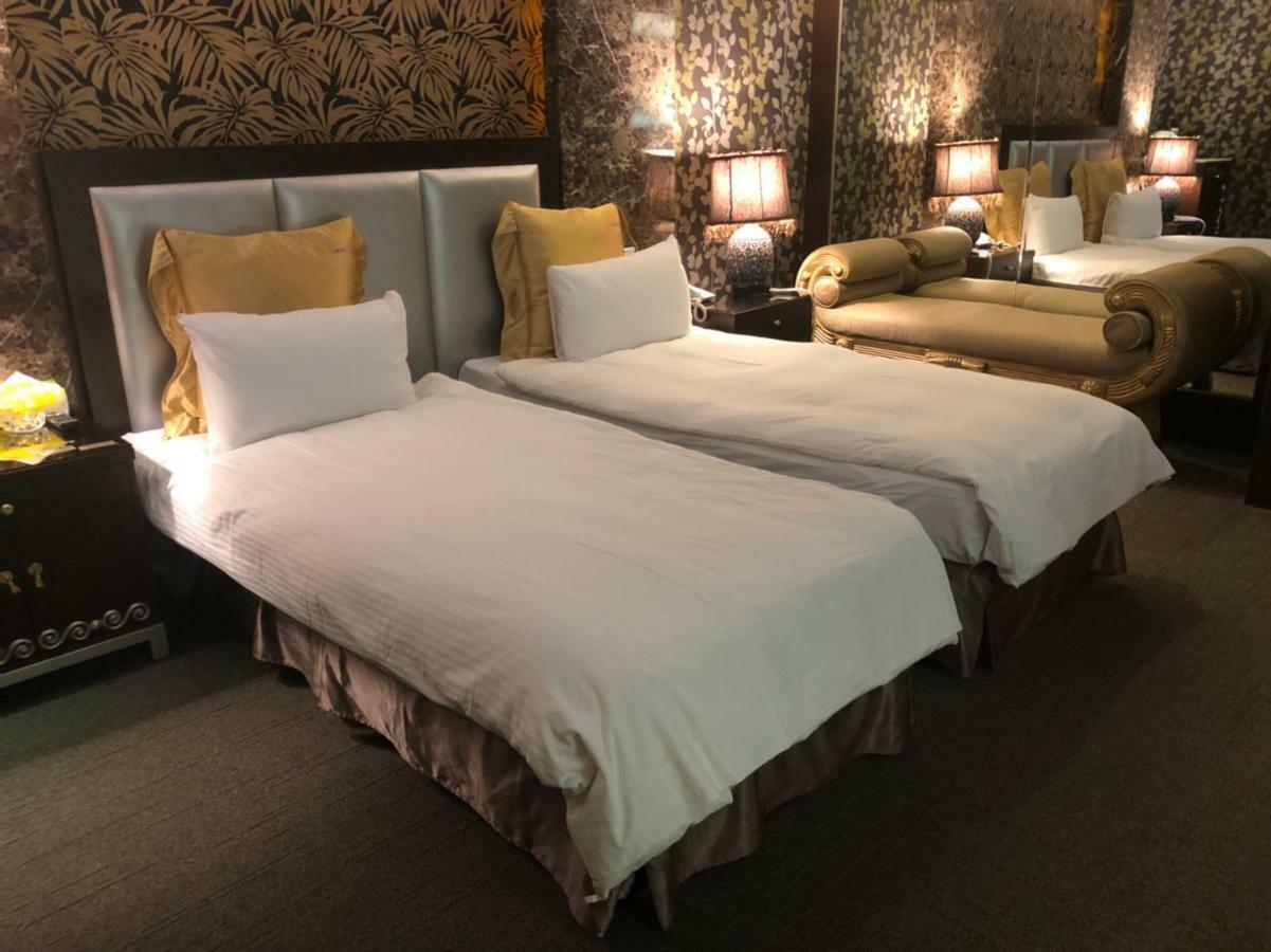 Crystal Business Motel Hsinchu Extérieur photo